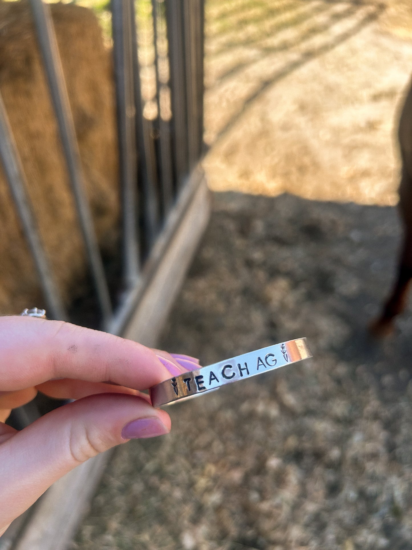 Teach ag cuff (plant addition)