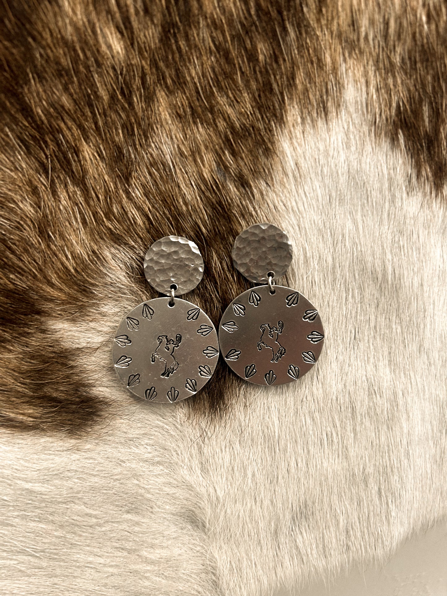 Saddle up earrings