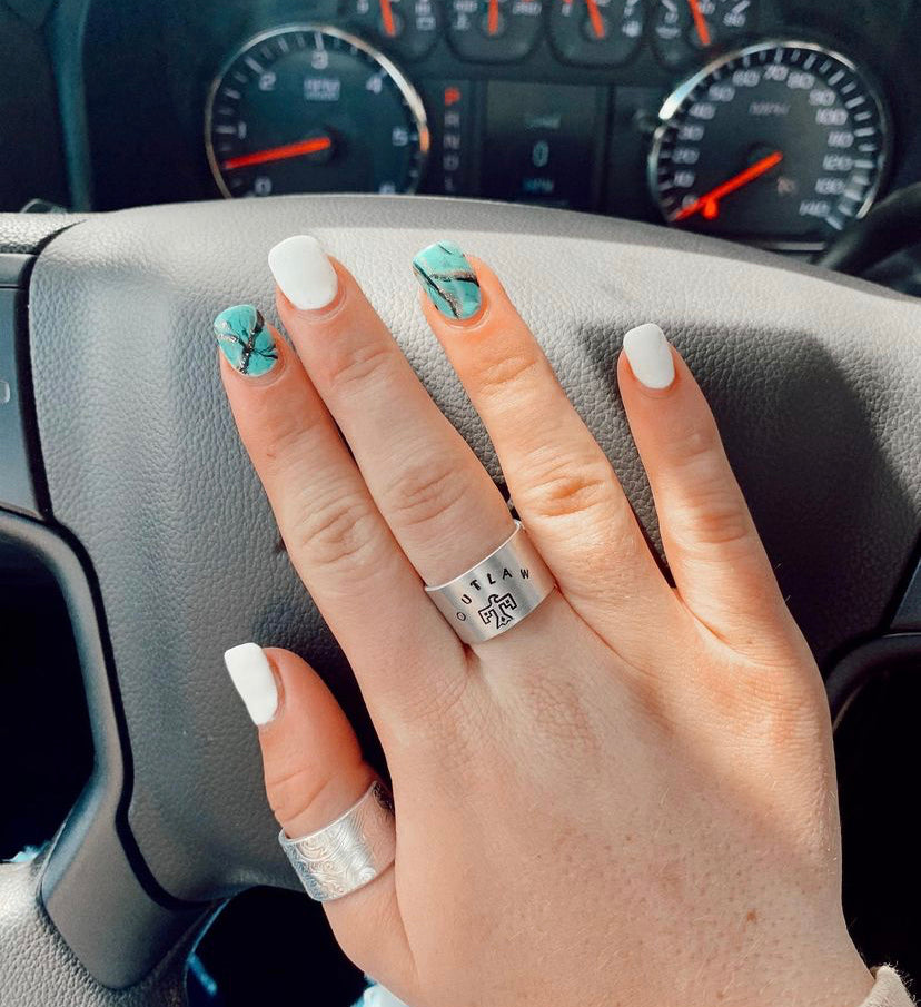 outlaw adjustable ring
