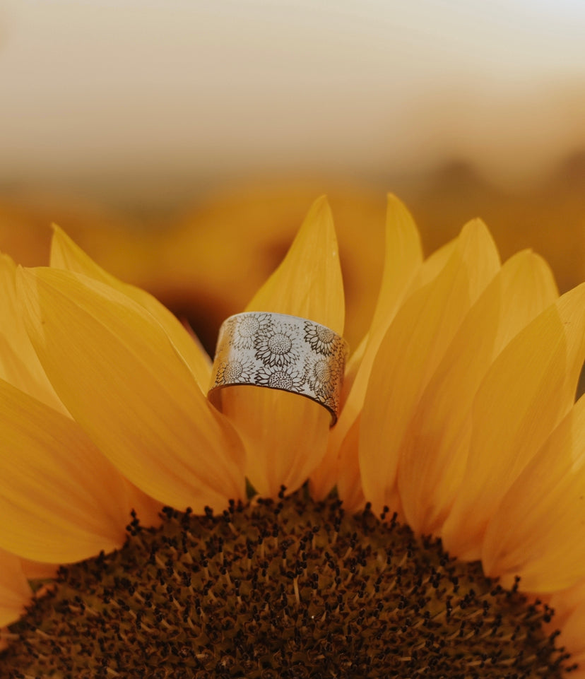 sunflower adjustable thick ring