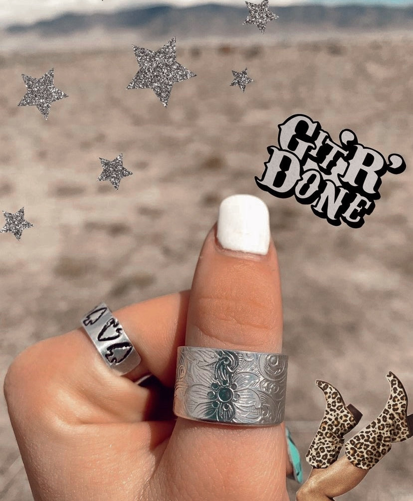 floral engraved ring